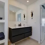 Penthouse Belisimo - Gerenoveerd Met Balkon & Zeezicht *
