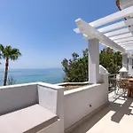 Apartment Penthouse Belisimo - Gerenoveerd Met Balkon & Zeezicht *