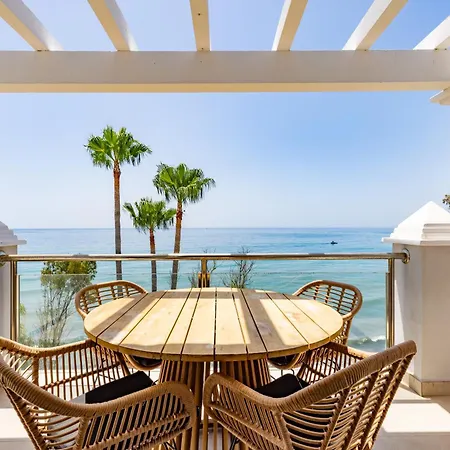 Penthouse Belisimo - Gerenoveerd Met Balkon & Zeezicht *