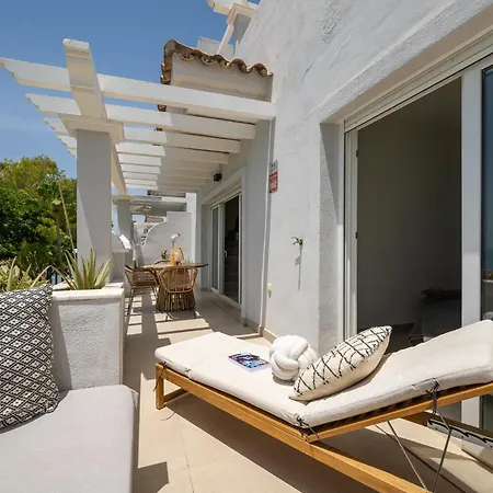Penthouse Belisimo - Gerenoveerd Met Balkon & Zeezicht *