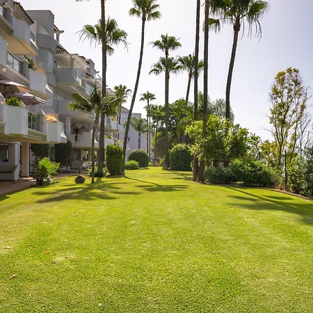 Penthouse Belisimo - Gerenoveerd Met Balkon & Zeezicht Apartamento Estepona