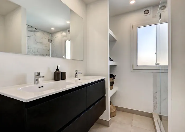 Penthouse Belisimo - Gerenoveerd Met Balkon & Zeezicht Estepona