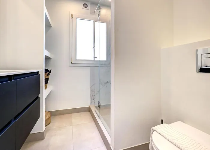 아파트 Penthouse Belisimo - Gerenoveerd Met Balkon & Zeezicht