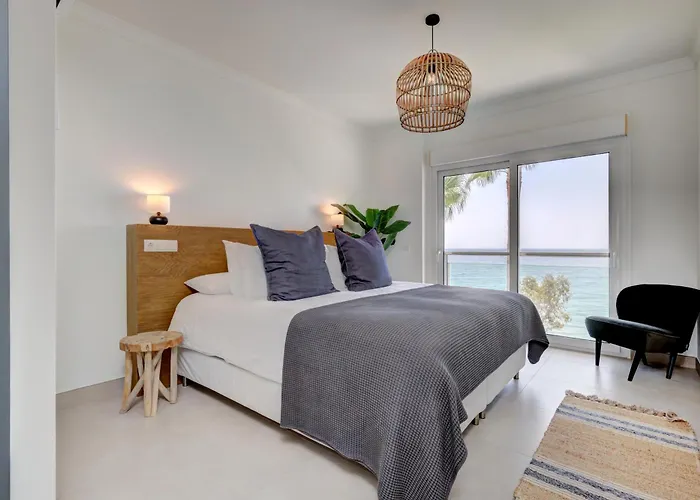 Penthouse Belisimo - Gerenoveerd Met Balkon & Zeezicht *